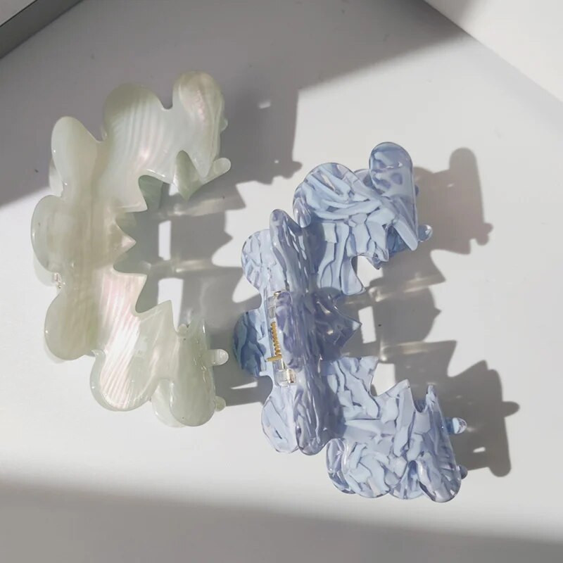 HANGZHI Flower dobi ģeometriski acetāta krāsas haizivju matu nagi, sievietes, meitenes, 2022. gada atsperes, jaunas matu sprādzes, moderni galvas aksesuāri