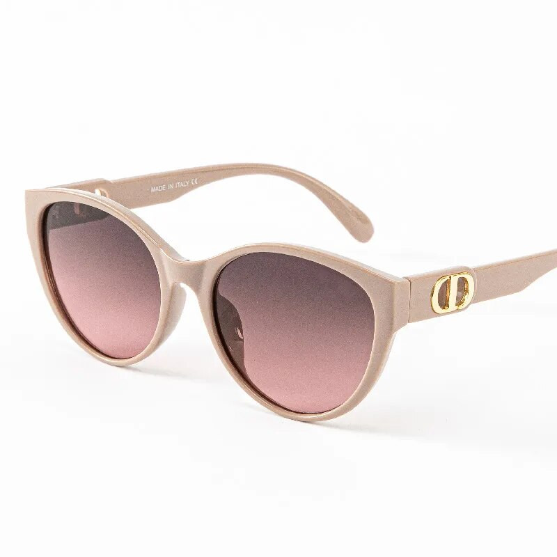 Cat Eye Luksuslikud päikeseprillid Naiste D Brändi Disainer Moe Unisex Kvaliteetsed Kandilised päikeseprillid Naistele Naiste Prillid UV400