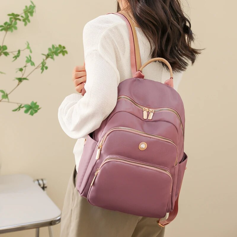 Jauna 2023. gada pretaizdzīšanas mugursoma sieviešu soma Luksusa liela sieviešu soma Bezmaksas piegāde akcijā Rokassomas Ceļojumu mugursoma kabīnes lidmašīna