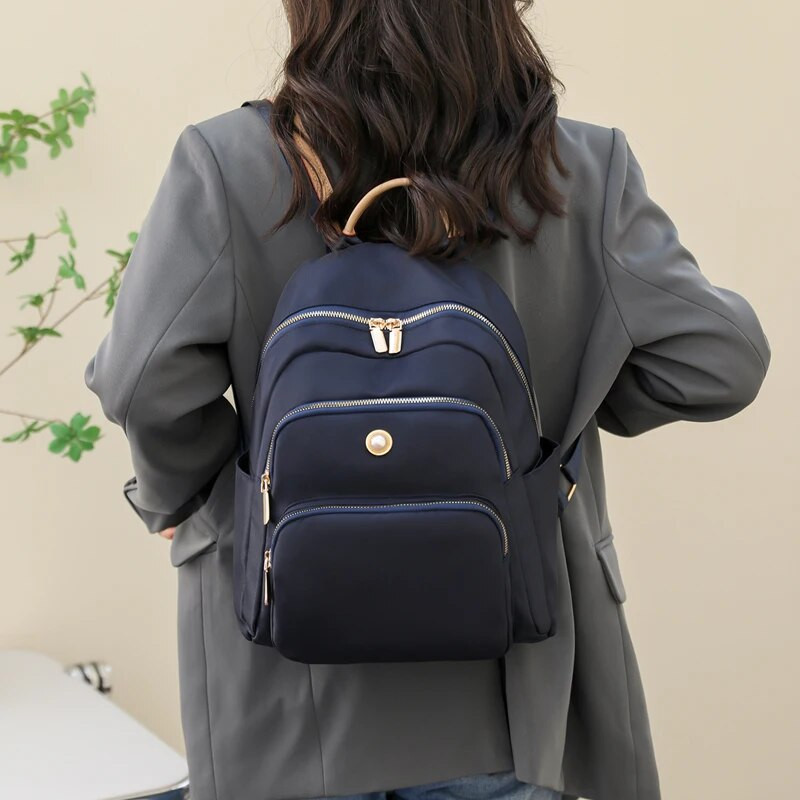 Jauna 2023. gada pretaizdzīšanas mugursoma sieviešu soma Luksusa liela sieviešu soma Bezmaksas piegāde akcijā Rokassomas Ceļojumu mugursoma kabīnes lidmašīna