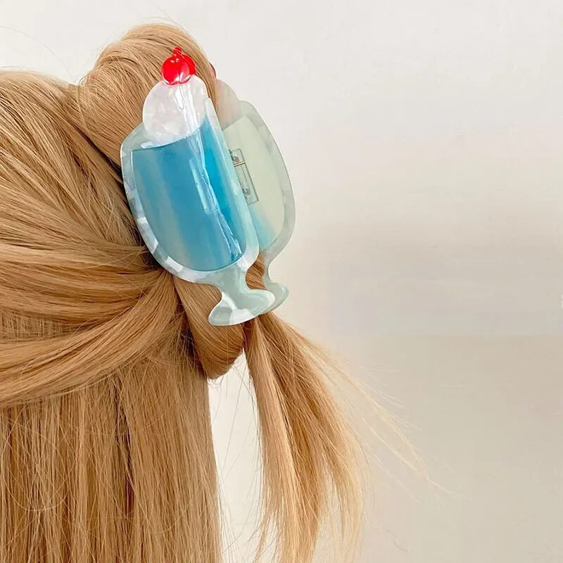 Lāzera etiķskābe krāsains cirkons burtu tauriņš uzlīme matu nagi sievietēm ikdienas moderns Y2K juvelierizstrādājumu sveķu haizivs klips Jauns