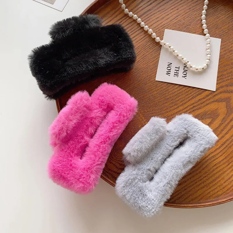 2023. gada jauns, liels plīša taisnstūrveida satvērējs, sieviešu zirgastes spīle, moderns, saldais haizivis, meiteņu matu aksesuāri