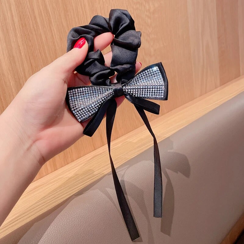 Jaunas Bling Crystal Rhinestone Bow Scrunchies Matu saites Sievietēm Meiteņu Matu Lentes Streamers Zirgastes Turētājs Matu Aksesuāri