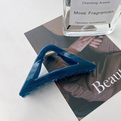 Δωρεάν αποστολή 2023 Κορέα Fashion New 11,3cm Big Triangle Hairpin Headwear Resin Sweet Hair Claw Claw Accessories for Women Girls