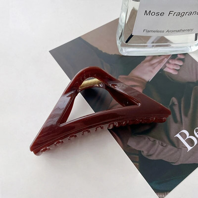 Δωρεάν αποστολή 2023 Κορέα Fashion New 11,3cm Big Triangle Hairpin Headwear Resin Sweet Hair Claw Claw Accessories for Women Girls