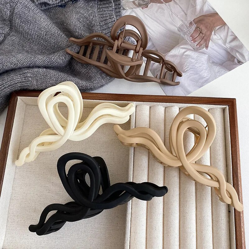 Винтидж кафе нокти за коса Модерни геометрични кухи щипки за коса Раци шноли Щипка за акула Шапки за жени Парти аксесоари за коса