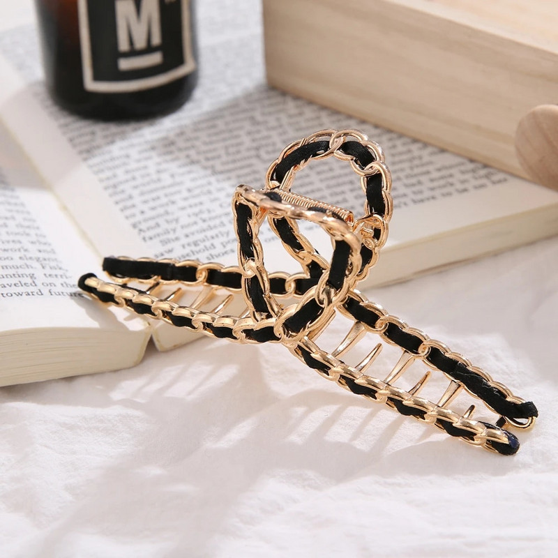 IPARAM 2021 New Ins Metal HollowGeometric Hair Claw Ladies Cross Crab Bath Clip For Women Fashion Girl Headwear