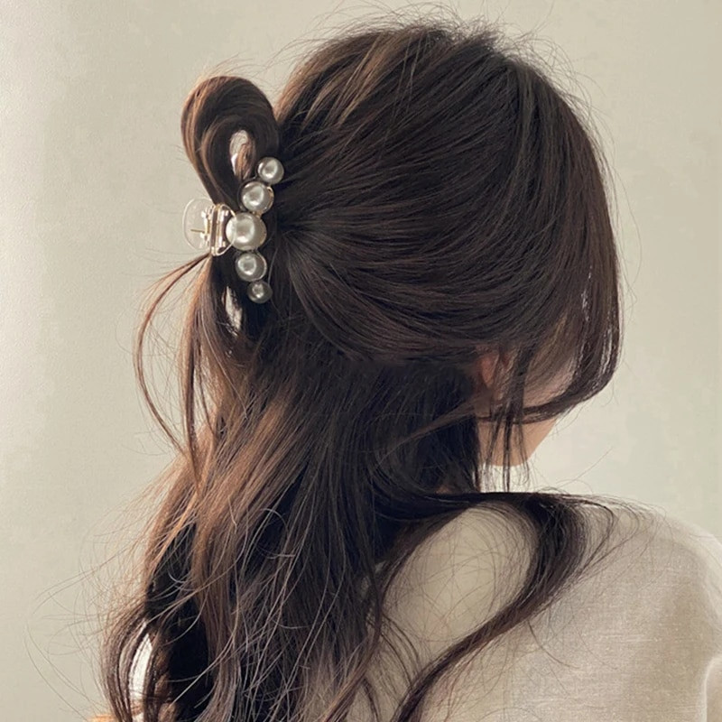 AOMU 2020 uued Hyperbole Big Pearls akrüülist juukseküüsklambrid suures suuruses meigikarvad juuste kujundamiseks naiste juukseaksessuaarid