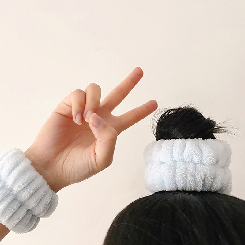 2 τεμάχια επαναχρησιμοποιήσιμη ζώνη καρπού σπα Μαλακά βραχιολάκια πετσετών μικροϊνών για πλύσιμο προσώπου Γυναικεία κοριτσίστικη γιόγκα για τρέξιμο αθλητική ζώνη καρπού