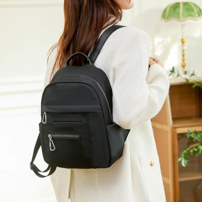 Ženski jednostavni mali ruksak za odrasle tinejdžere Školski putni ruksak za studente Torba za knjige velikog kapaciteta Ležerna najlonska ruksak protiv krađe