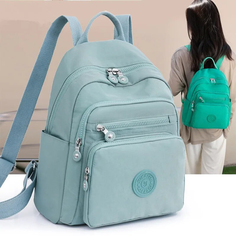 Moodne multifunktsionaalne naiste seljakott, veekindel väike reisikott Kvaliteetne koolikott tüdrukutele teismelistele