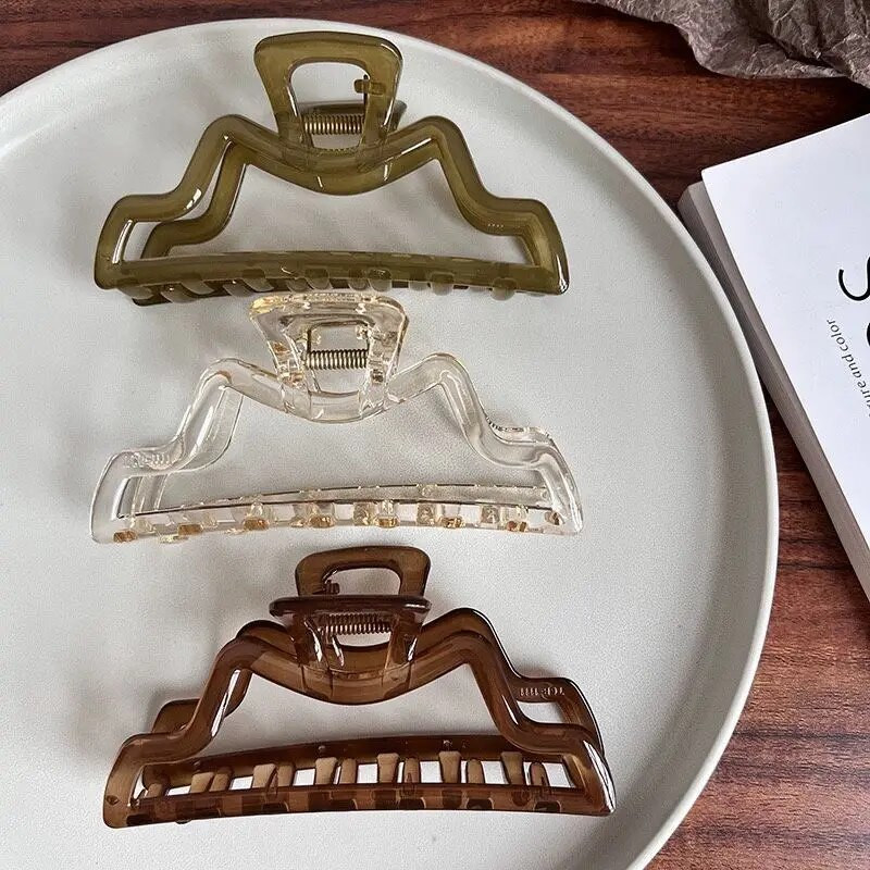 Moda jednostavna korejska geometrija valovita kopča za kosu ukosnica 2023 Trendy Design Personality Retro ženska pokrivala za glavu s kandžama za kosu Veleprodaja