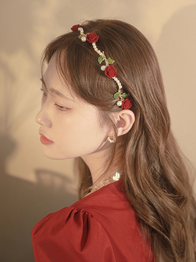 Sieviešu Eleganta Rožu Vīnogulāju Galvas Lenta Matu Aksesuāri Galvassegas Meiteņu Vintage Metāla Ziedu Pērle Sarkana Balta Roze Tiāra Matu Lentes