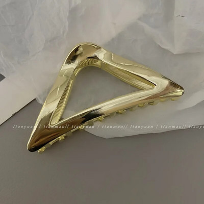 2023. aasta uus mood metallist geomeetrilised juukseklambrid Trendikad juukseklambrid juukseklambrid juuksenõelad peojuukseaksessuaarid naiste peakatted