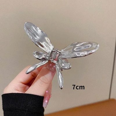 2023 New Ins Αξεσουάρ μαλλιών Γυναικείο κλιπ με νύχια για γυναίκες κορίτσια Μοντέρνο μεταλλικό ασημί μεσαίο μικρό χτένισμα με πεταλούδα καρχαρία