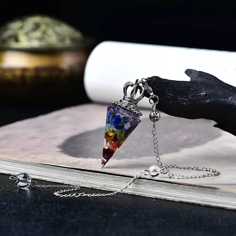 7 čakru dziedinošie kristāli svārsts zīlēšana kvarca dabīgā akmens antīks gara kulons noslēpumains kulons