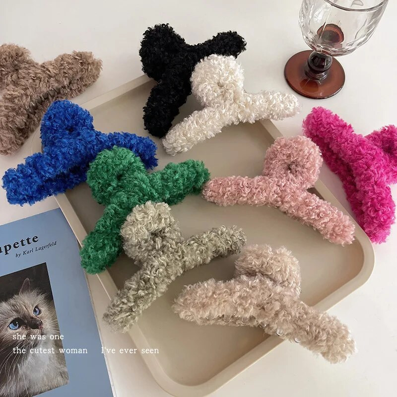 Uued Korea plüüsist juuksenõelad sooja sügistalvise juukseklambrid naistele Shark suures suuruses juukseküüned Trendikad moodsad juukseaksessuaarid