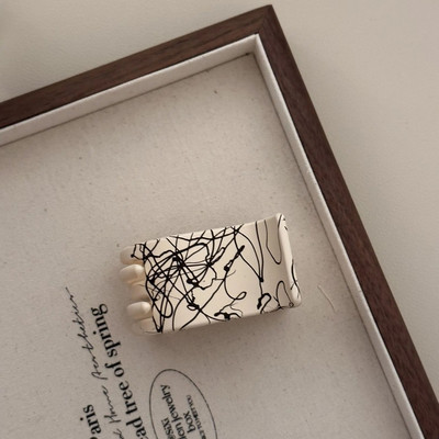 Juuksenõelad ja -klambrid aksessuaarid küünised naistele tüdruk matt must Krabi vintage populaarsed saagid trendikas juhtiv moe kpop uus