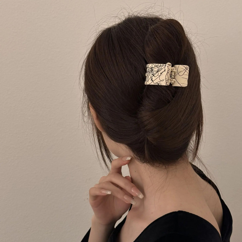 Juuksenõelad ja -klambrid aksessuaarid küünised naistele tüdruk matt must Krabi vintage populaarsed saagid trendikas juhtiv moe kpop uus