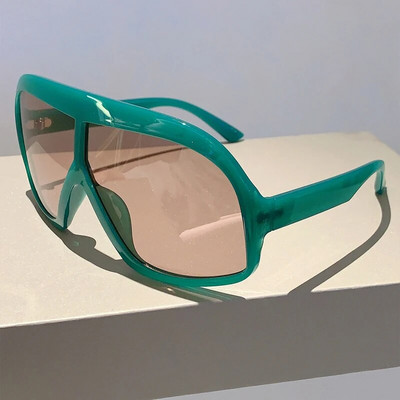 KAMPT Oversized Monoblock γυαλιά ηλίου 2023 Νέα γυαλιά γυαλιών εξωτερικού χώρου Candy Color Κομψά μοντέρνα γυαλιά προστασίας UV400 Γυναικείες αποχρώσεις