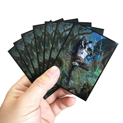 60PCS/BAG Κάρτα TCG MGT The Wandering Emperor Sleeves Χαρακτήρες παιχνιδιών Protector Cards Shield Graphics Protector Έγχρωμα μανίκια PKM
