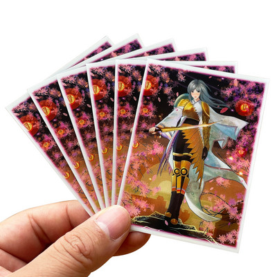 60PCS/BAG Κάρτα TCG MGT The Wandering Emperor Sleeves Χαρακτήρες παιχνιδιών Protector Cards Shield Graphics Protector Έγχρωμα μανίκια PKM