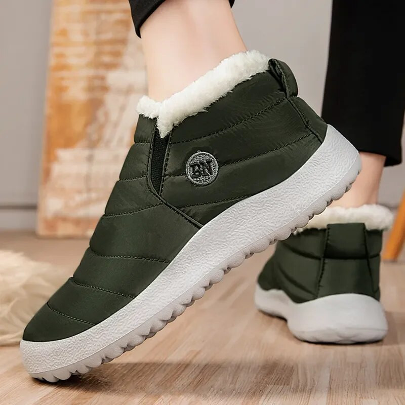 2023 új férfi csizmák hó meleg szőrme túrázás férfi téli cipők nagy méretű bokacsizma vízálló férfi munkacipő