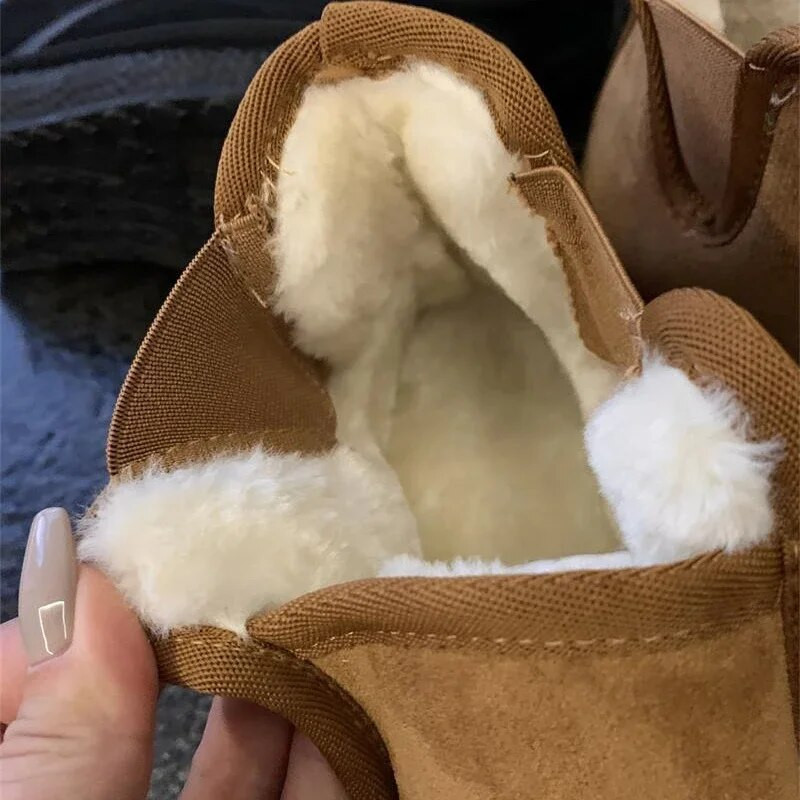 Ανδρικά φθινοπωρινά παπούτσια σε στυλ εργασίας Cow Suede Μπότες μοτοσικλέτας 2023 Άνετες ανδρικές μπότες από φυσικό δέρμα