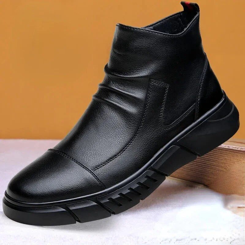 Φθινοπωρινές χειμερινές ανδρικές δερμάτινες μπότες βρετανικού στυλ High Top Αντιολισθητικές επίπεδες κοντές μπότες εξωτερικού χώρου Casual αθλητικά παπούτσια