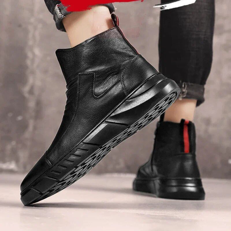 Φθινοπωρινές χειμερινές ανδρικές δερμάτινες μπότες βρετανικού στυλ High Top Αντιολισθητικές επίπεδες κοντές μπότες εξωτερικού χώρου Casual αθλητικά παπούτσια