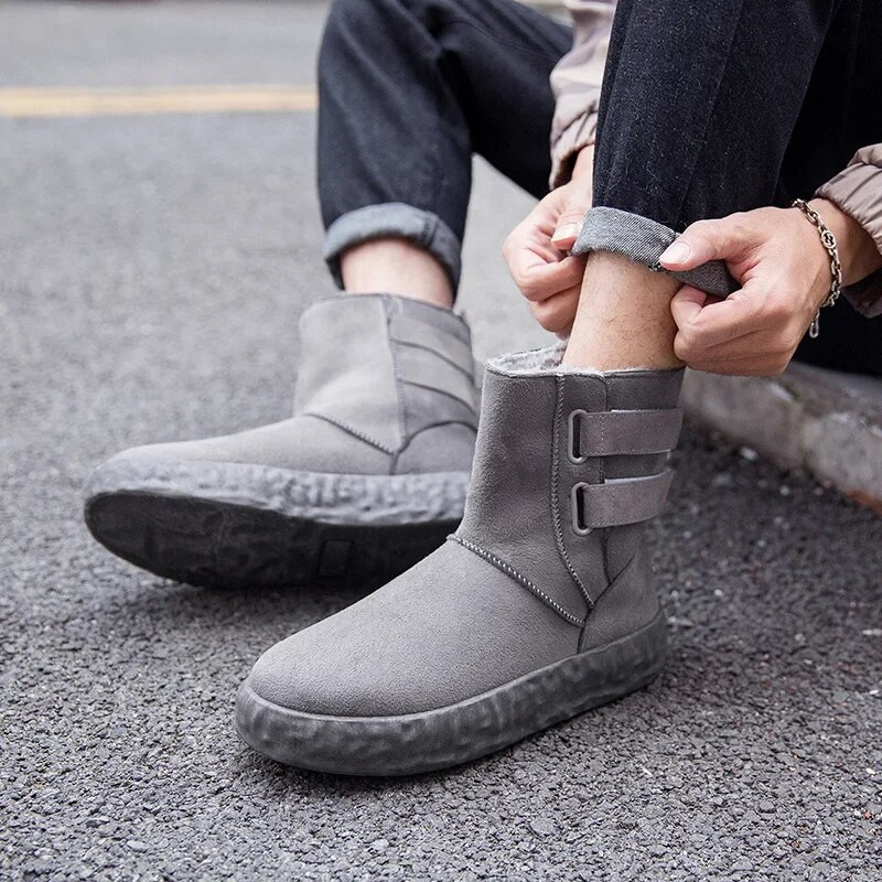 Vyriški juodi korėjietiškos medvilnės batai Nauji žieminiai pliušiniai izoliaciniai batai su aukšta viršūne sniego batai, atsparūs šalčiui, atsparūs dilimui, plokščiapadžiai laisvalaikio batai