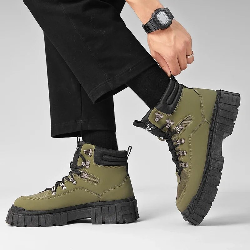 Meeste talvesaapad 2023 Kvaliteetsed Briti stiilis meeste saapad libisemiskindlad paksu tallaga matkasaapad Stiilsed kõrge ülaosaga kõrbesaapad