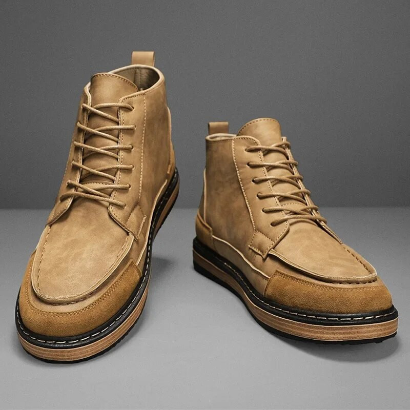 Nove cipele za drvosječu iz 2024. Muške jesenske zimske britanske modne retro radne kratke čizme za vanjske trendove na ravnim nogama Sportske ležerne cipele Meke