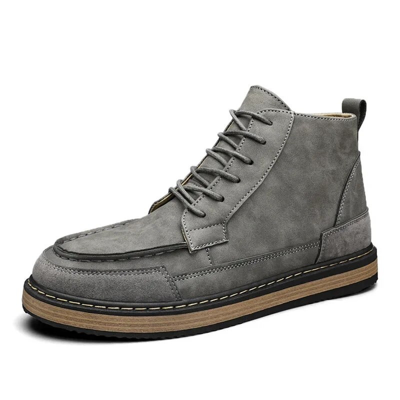 Nove cipele za drvosječu iz 2024. Muške jesenske zimske britanske modne retro radne kratke čizme za vanjske trendove na ravnim nogama Sportske ležerne cipele Meke