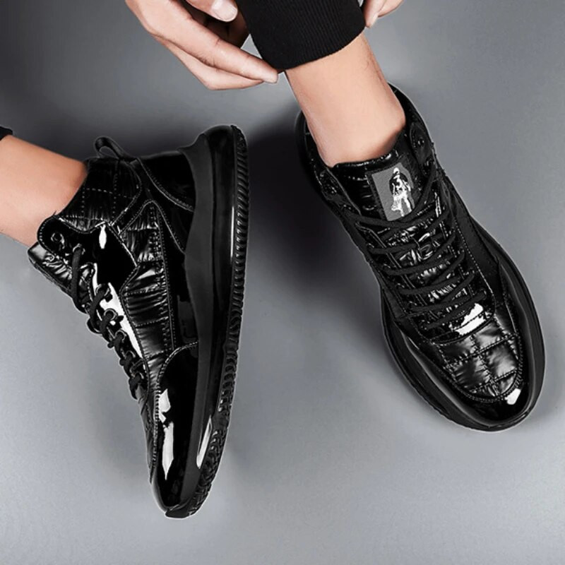 Muške jesenske zimske srednje tenisice na vezanje Pamučne cipele Muške ležerne crne cipele s debelim potplatom od pliša Tople čizme za snijeg