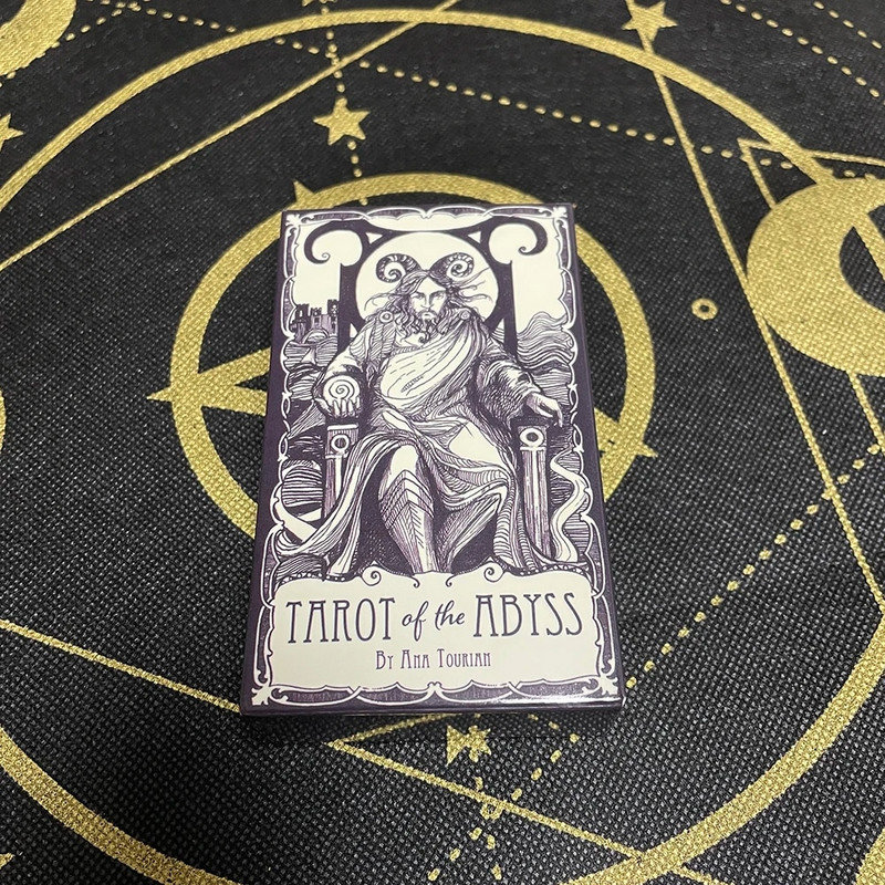 Taro klāji ar e-grāmatu prognozēm Mtg kāršu galds liktenis angļu versija galda spēles Oraculos noslēpumainais orākuls