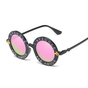 Ρετρό σέξι μαύρα στρογγυλά γυαλιά ηλίου Γυναικεία επώνυμη σχεδιάστρια αγγλικά γράμματα Bee Circle γυαλιά ηλίου Μόδα Γυναικείες αποχρώσεις Oculos