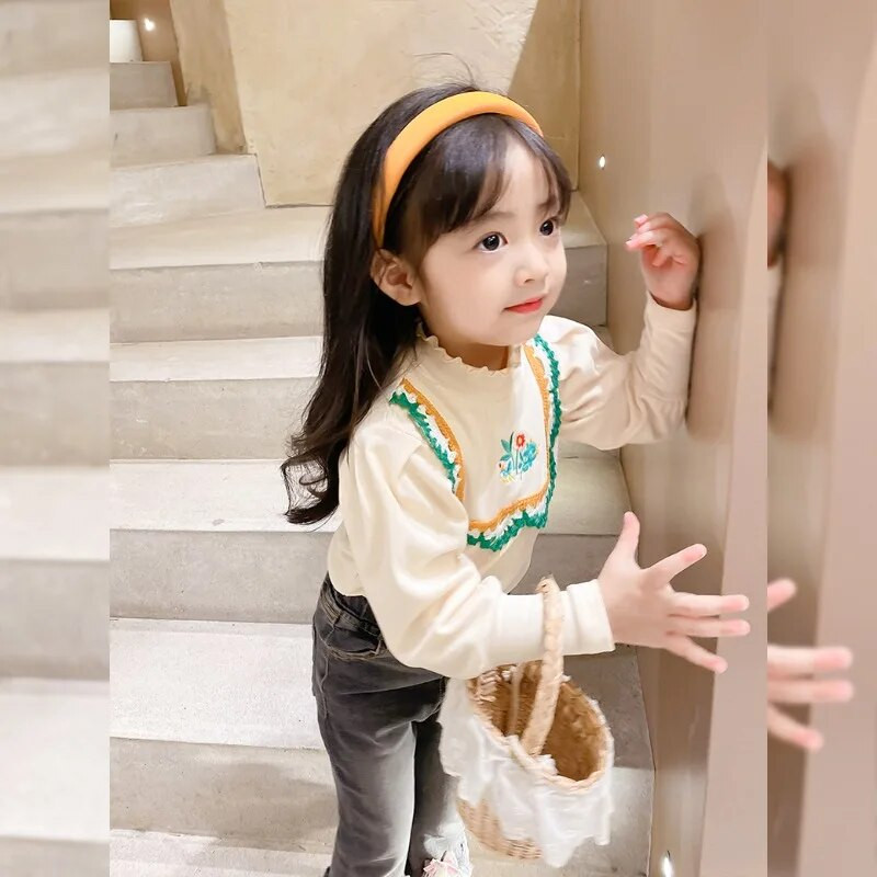 Tüdrukute T-särgid Beebi kevad-sügisriided Laste tüdrukute puuvillased pikkade varrukatega topid Laste trendikas tikandiga topp