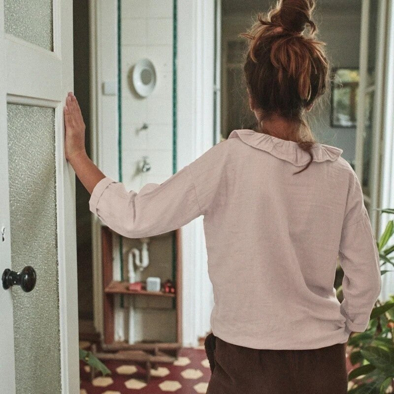 100 % medvilnės mergaičių, klostuotų raukinių apykaklės marškiniai ilgomis rankovėmis 2023 m. rudens Nauji vaikiški laisvalaikio miela miela palaidine megztiniai