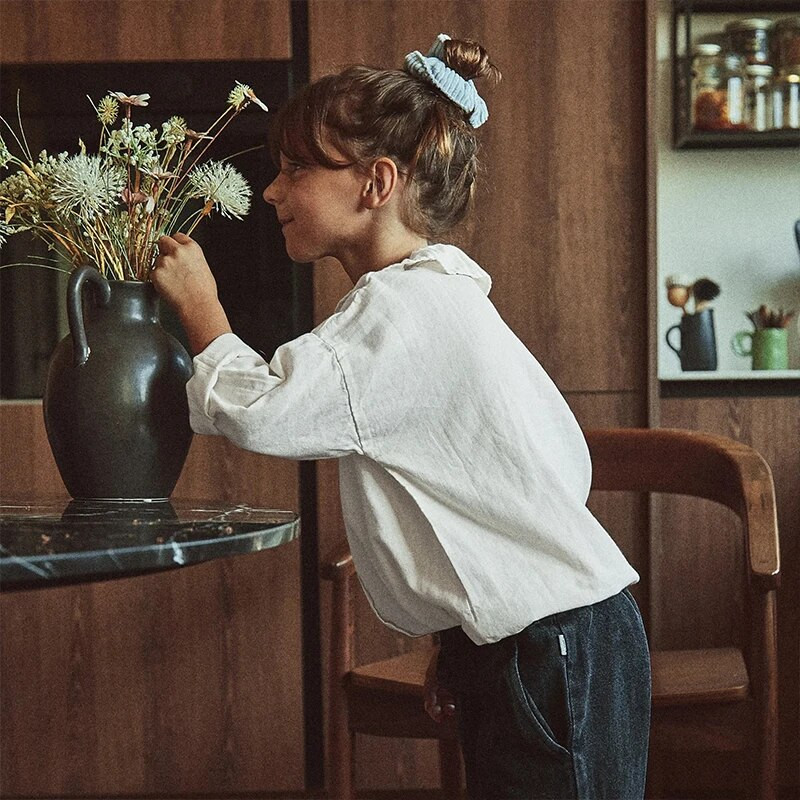 100 % medvilnės mergaičių, klostuotų raukinių apykaklės marškiniai ilgomis rankovėmis 2023 m. rudens Nauji vaikiški laisvalaikio miela miela palaidine megztiniai