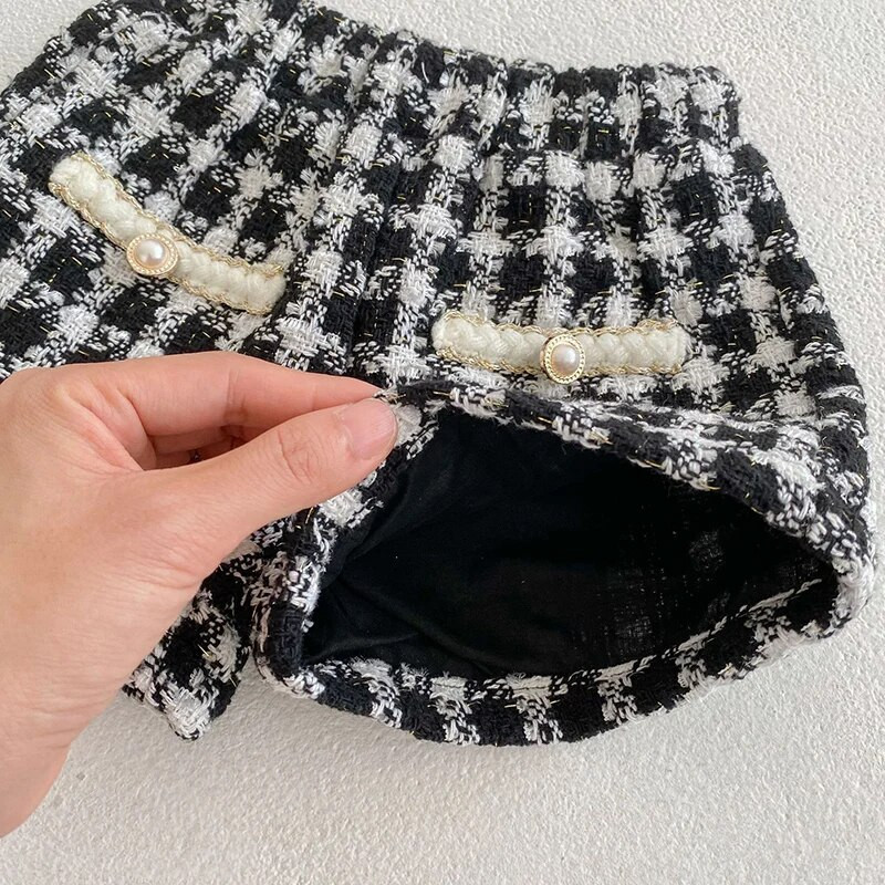 Rudens žiemos korėjietiško stiliaus mažylių mergaičių rūbai, kostiumas ilgomis rankovėmis languotas megztinis + šortai kūdikių drabužių rinkinys