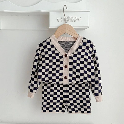 Rudens mazuļu meitenes apģērbu komplekts modes kokvilna jaundzimušo trikotāžas džemperis mētelis topi šorti šalle 3 gab. uzvalks mazuļa meitenes apģērbs 0-3 g.