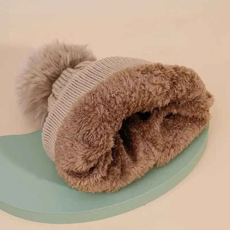 biezināt kažokādu Pom Trikotāžas Beanies Cepure Sieviešu Plīša Ziemas Flīsa Siltas Cepures Sievietēm Meiteņu āra vilnas Thermal Gorro Cepure
