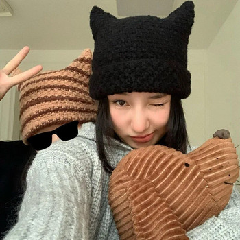 Y2K Ιαπωνικό καπέλο Beanie Ins Little Devil ριγέ πλεκτά καπέλα για γυναίκες Φθινόπωρο Χειμώνας χαριτωμένα αυτιά γάτας με μυτερό πουλόβερ γυναικείο καπέλο
