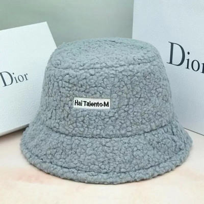 Lambavillast Unisex ämbrikübarad naistele Meestele Talvine õues päikesesirm Panama Fisherman Cap Letter Tikitud hulgimüük Chapeau