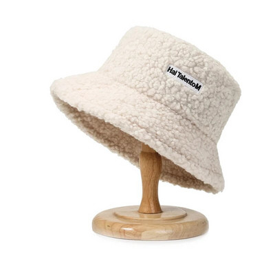 Lambavillast Unisex ämbrikübarad naistele Meestele Talvine õues päikesesirm Panama Fisherman Cap Letter Tikitud hulgimüük Chapeau