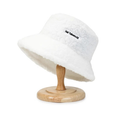 Lambavillast Unisex ämbrikübarad naistele Meestele Talvine õues päikesesirm Panama Fisherman Cap Letter Tikitud hulgimüük Chapeau