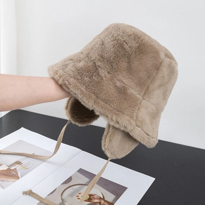 Ausu aizsargcepures Sieviešu ziemas mežģīņu plīša cepures ar platām malām Siltas vēja necaurlaidīgas aukstumizturīgas kažokādas cepure Retro cieta zvejnieka cepure