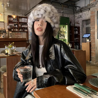 2023. gada liela mākslīgās kažokādas pūkaina kausa cepure sievietēm Luksusa plīša ziemas cepure, bieza sniega lielizmēra kažokādas cepure Mīksta, liela Panamas cepure