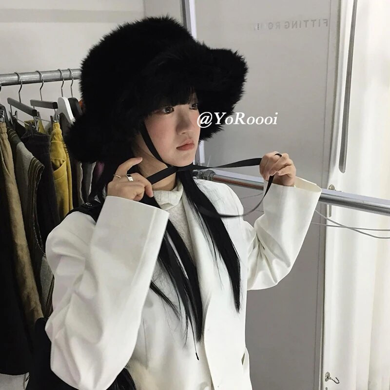 2023. gada liela mākslīgās kažokādas pūkaina kausa cepure sievietēm Luksusa plīša ziemas cepure, bieza sniega lielizmēra kažokādas cepure Mīksta, liela Panamas cepure